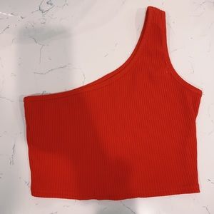 One shoulder crop top